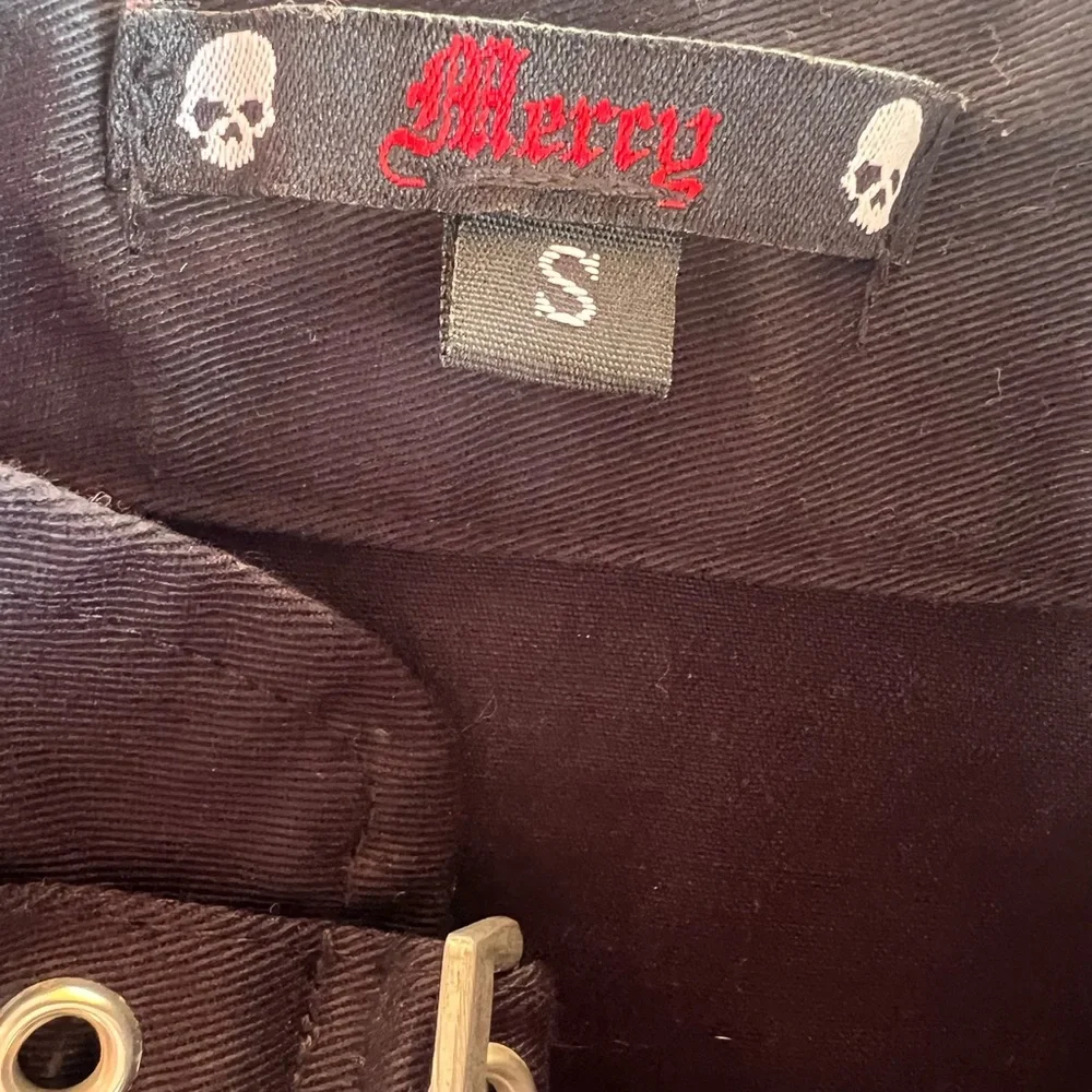 Mercy - Picture 8 of 8